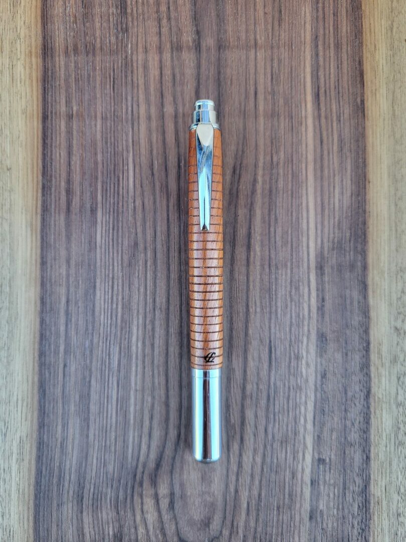 Roller Arteixo, bois exotique inconnu 1 Roller Arteixo, bois exotique inconnu