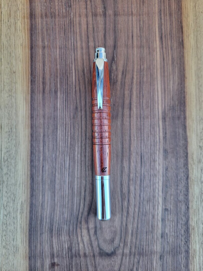 Roller Arteixo, padouk 1 Roller Arteixo, padouk