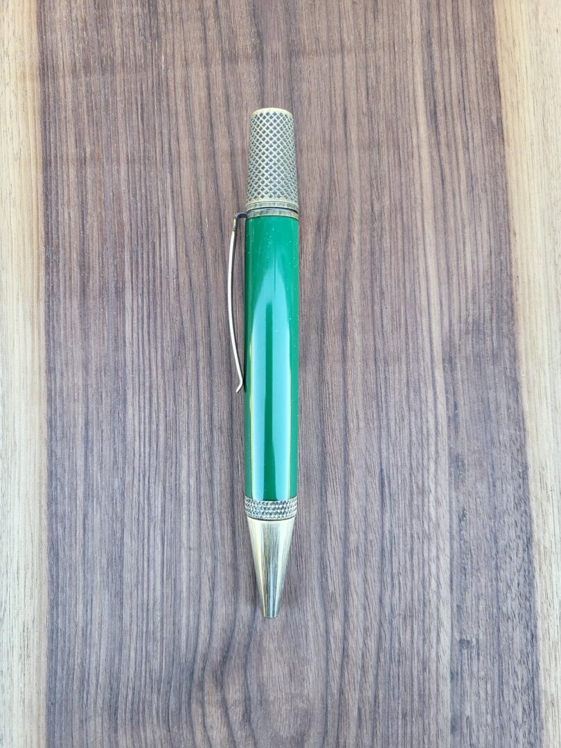 Stylo-bille Samos galalithe verte 2 Stylo-bille Samos galalithe verte – Image 2