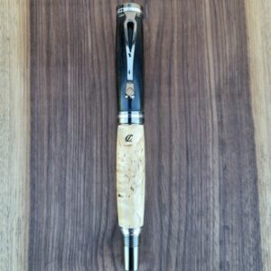 Stylo-plume Vilar, ébène et bouleau madré de Carélie