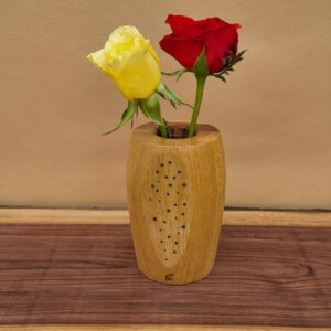 Soliflore en chêne, placage de cocobolo et OSB – étoiles gravées