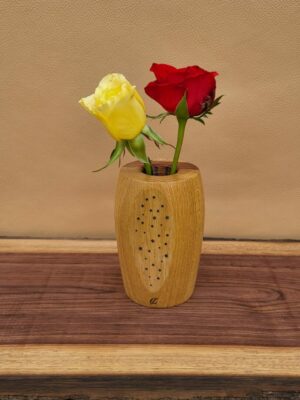 Soliflore en chêne, placage de cocobolo et OSB – étoiles gravées