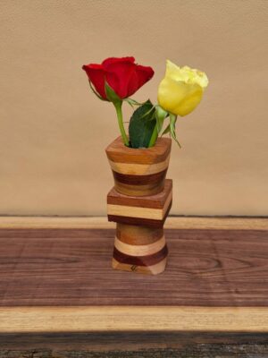 Soliflore en iroko, hêtre, padouk et noyer