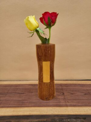 Soliflore en pin et okoumé